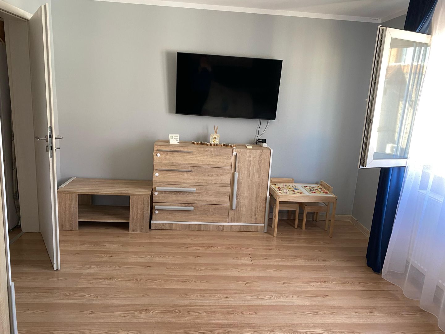 Soarelui | 2 Camere | Decomandat | 2 Balcoane | Mobilat si Utilat | Centrala - Poză 3