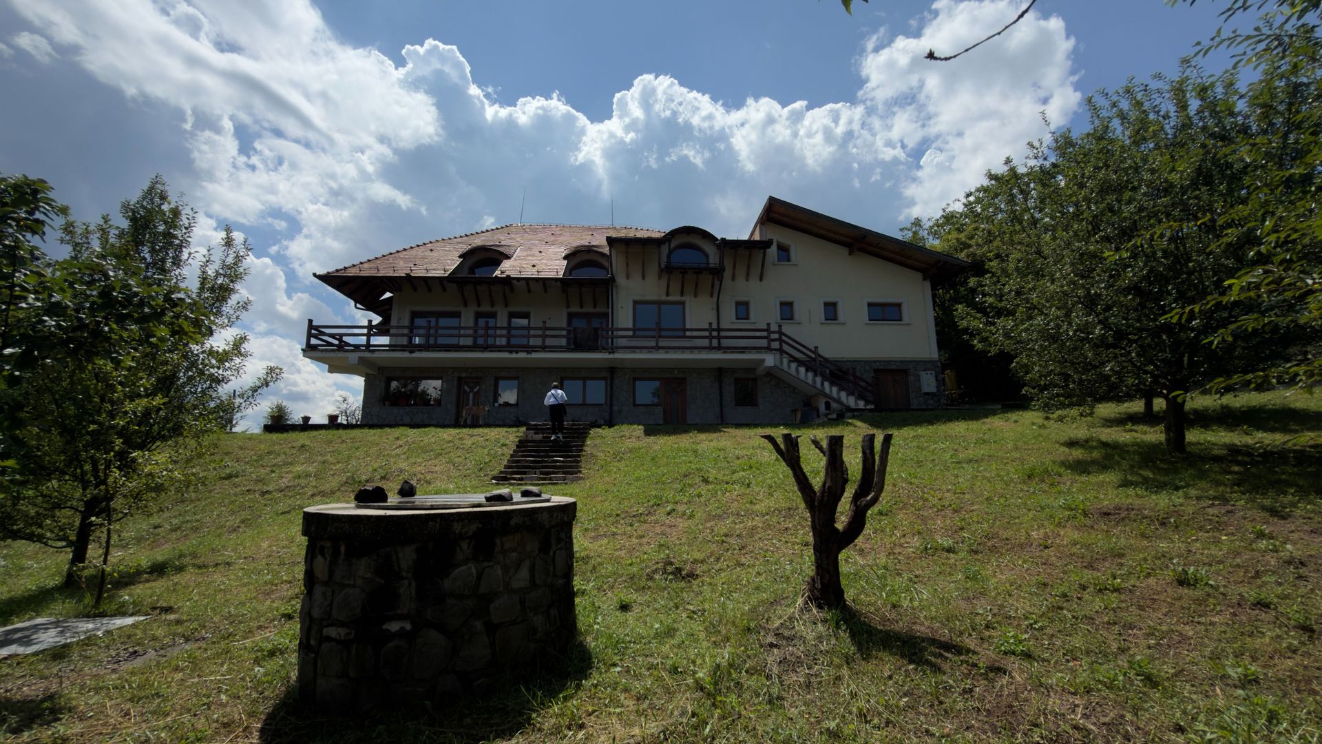 Pensiune Vila Prahova Breaza  10 camere | 3862 mp teren - Poză 1