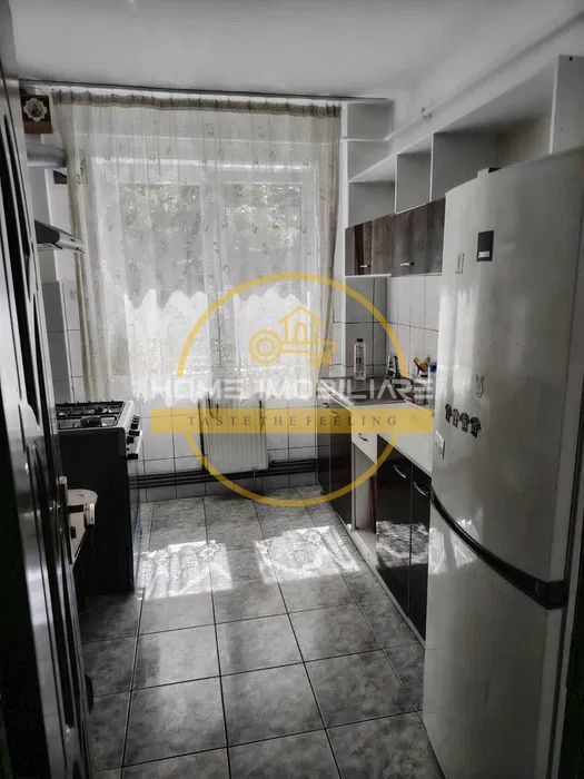 Apartament cu 3 camere de inchiriat / Etajul 2 / zona Podu Ros - Poză 5