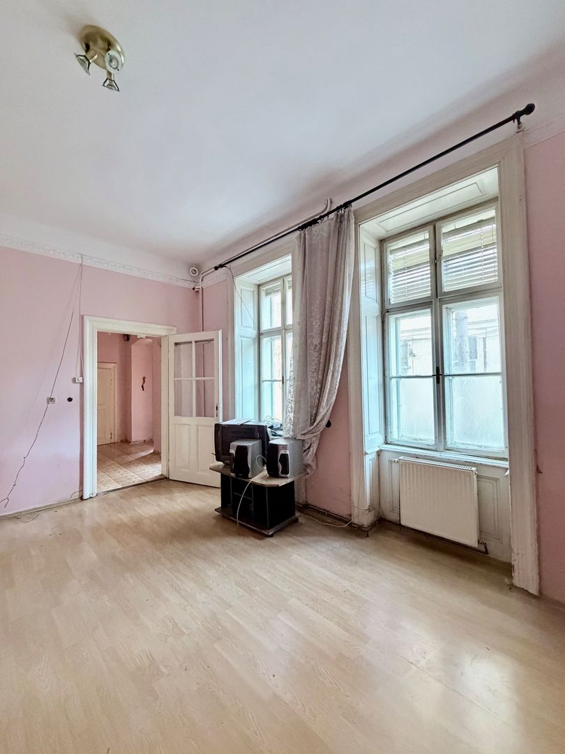 APARTAMENT 1 CAMERA - Poză 1
