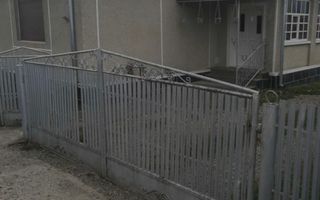 Casă / Vilă cu 4 camere de vânzare în Vama - Poză 1