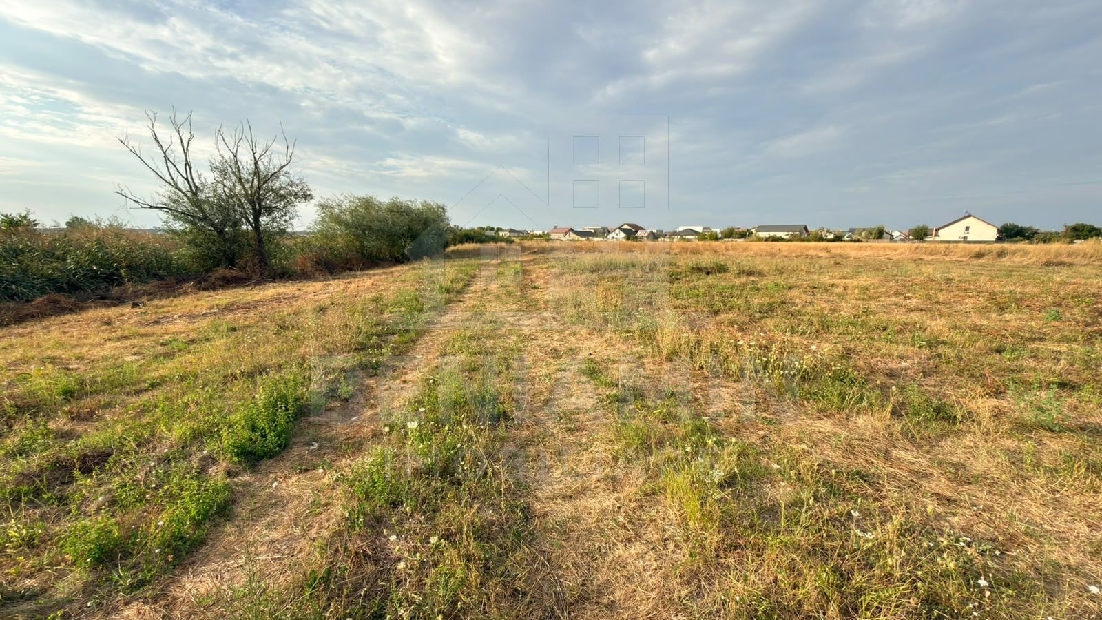 Teren de vanzare in Popoveni loturi de 550mp deschidere mare - Poză 5