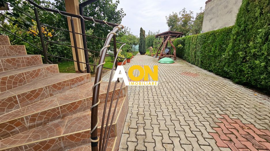 Casa 6 camere, 715 mp teren, langa Cetatea Alba Carolina - Poză 3