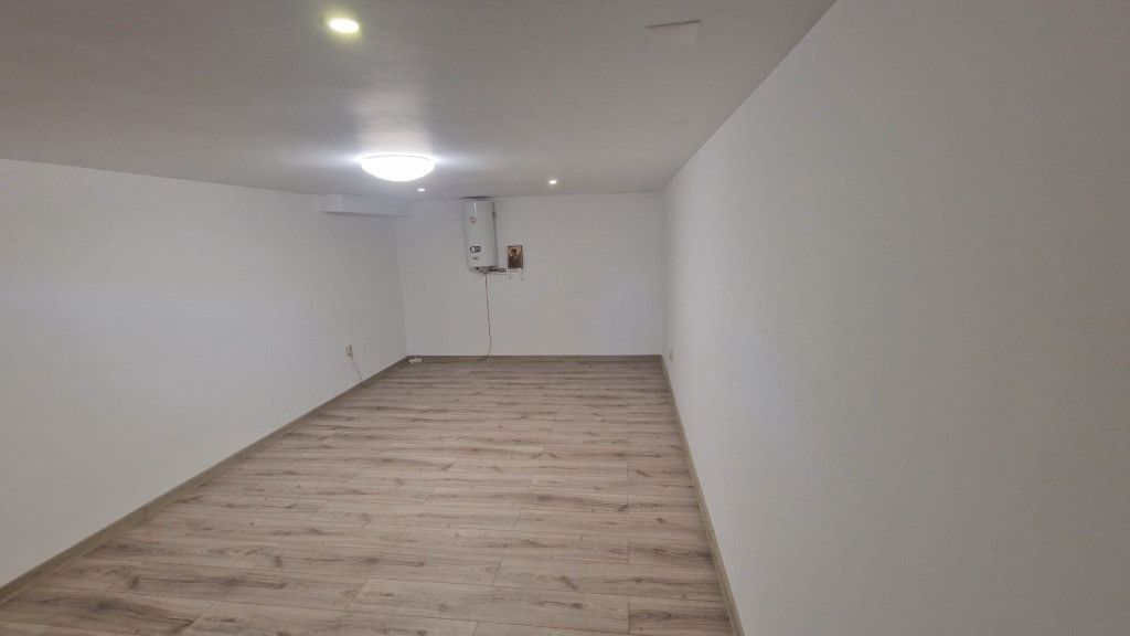 De inchiriat garsoniera, Micro 40, Parter, 230 euro - Poză 5