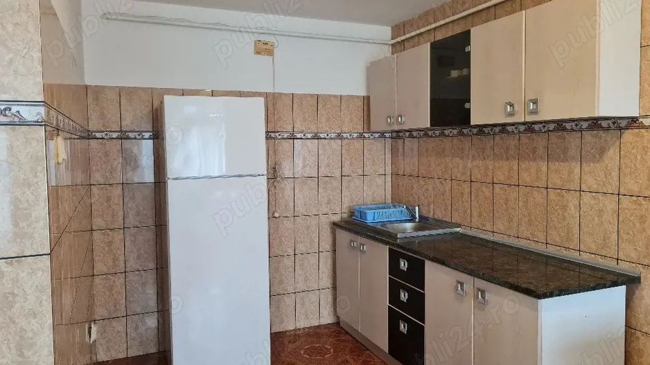 SE VINDE AP 3 CAM - REPER - HOTEL CRISTAL - Poză 4