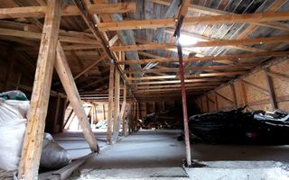 Ozana-Metrou 1 Decembrie 1918 - Casa P+2+M - Prima Inchiriere - Poză 22