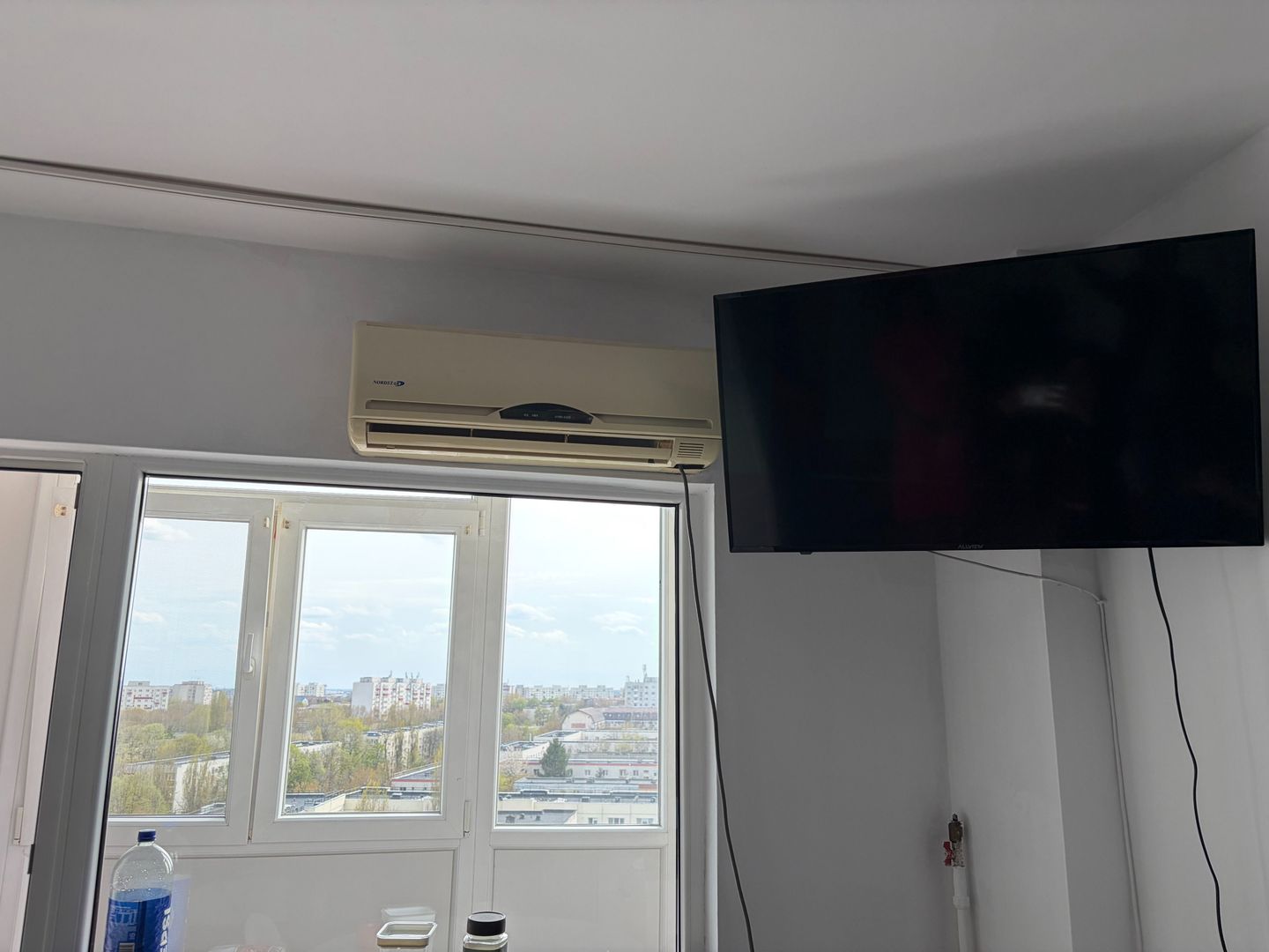 Apartament atragator, trei camere, Brancoveanu, 95.000€ - Poză 3