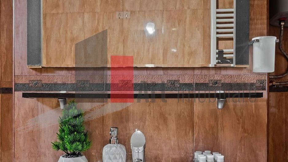 APARTAMENT  DE  4 CAMERE UNIRII - Poză 29