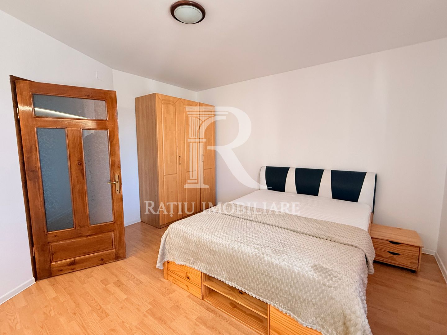 Casă spațioasă de închiriat | 4 dormitoare | Sânmartin - Poză 3