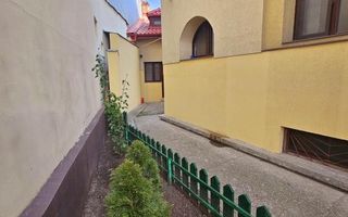 🏢 Spațiu de birouri – 5 camere, 3 băi – Mansardă vilă, Central - Poză 82