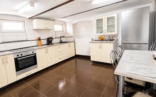 CASĂ DE VÂNZARE ÎN SIBIU TURNIȘOR | 5 CAMERE | 2 BĂI | CURTE - Poză 4