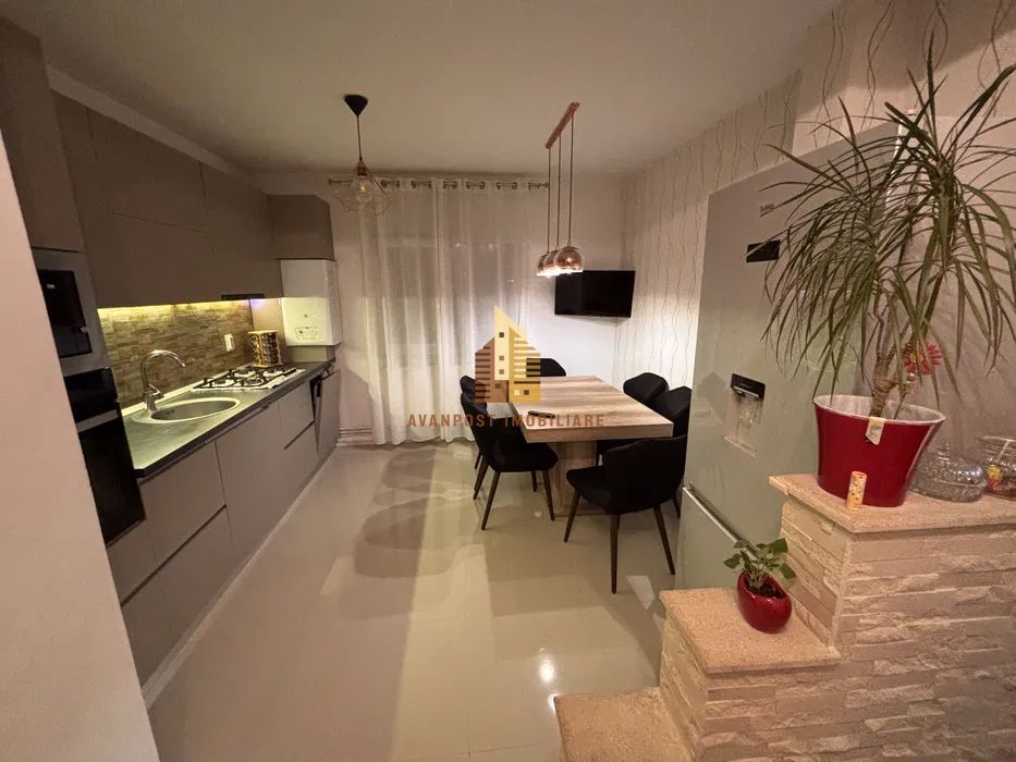 | Apartament cu 2 camere de vanzare | Etaj intermediar| Cartierul Manastur | - Poză 1