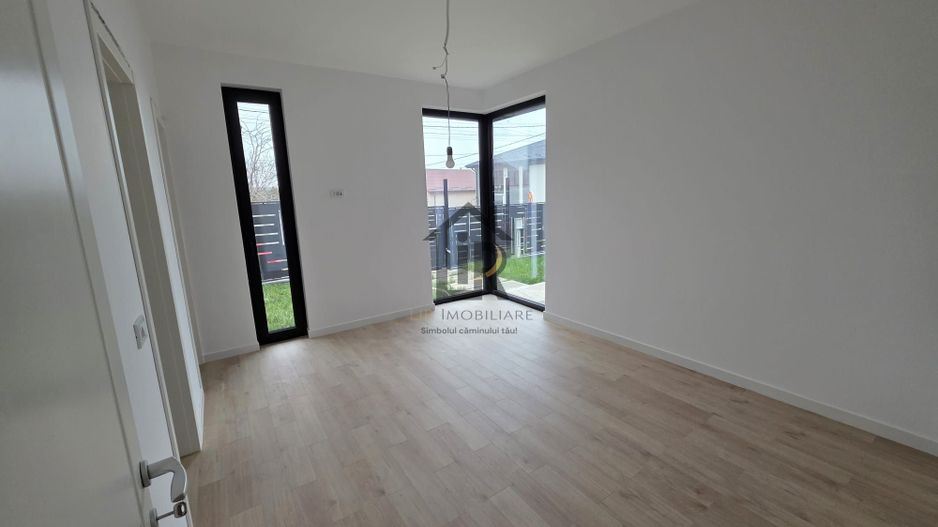 Casa individuala plan parter 4 camere zero comision -Miroslava - Poză 6