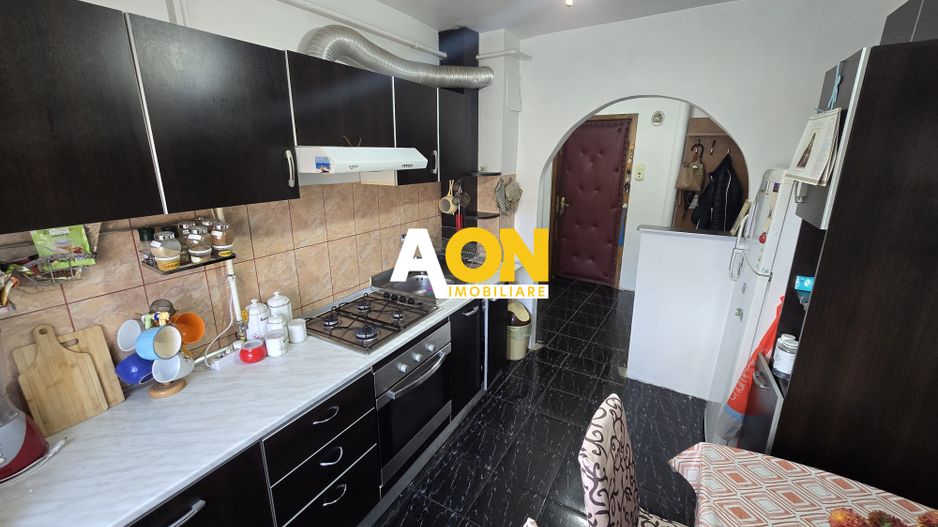Apartament 2 Camere Decomandat, Zona Sub Stadion - Poză 6