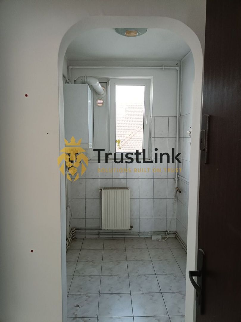 Garsoniera de vanzare la Hala Traian Calea Calarasi - Poză 6