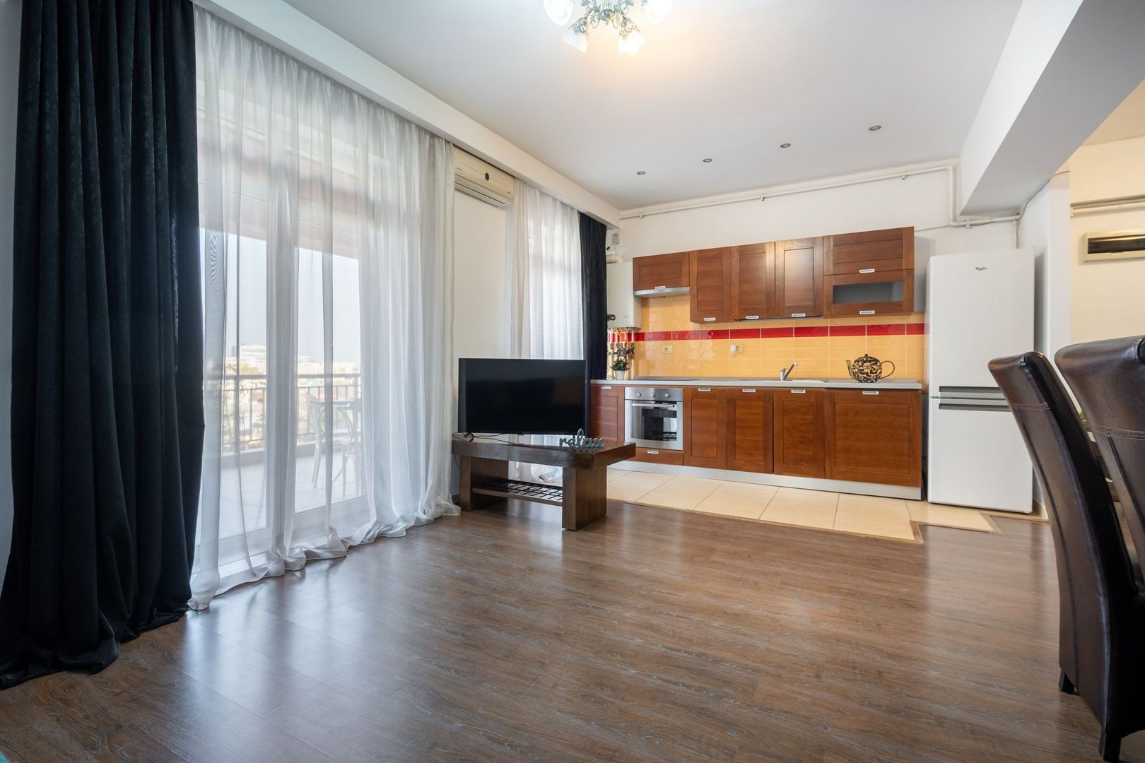 COMISION 0% - Apt 2 camere 80mp superb, complex de renume - Pta Alba-Iulia - Poză 9