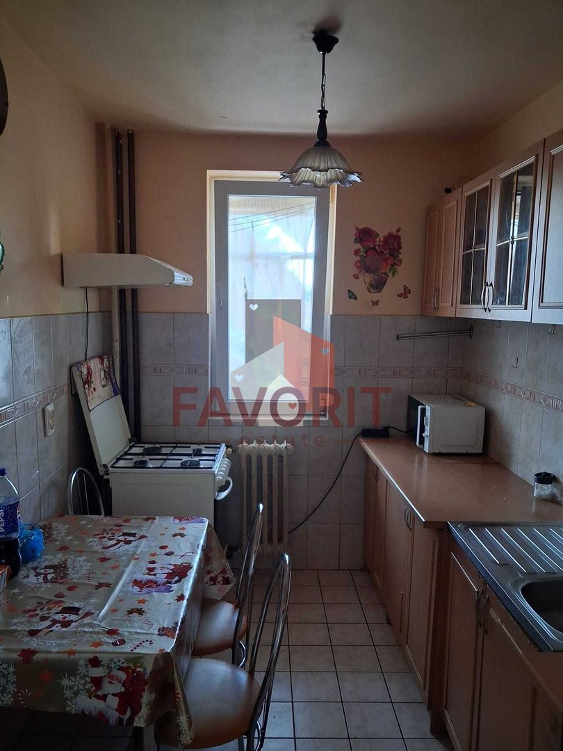 2 camere | centrala proprie | boxa | mobilat si utilat | zona excelenta | - Poză 6