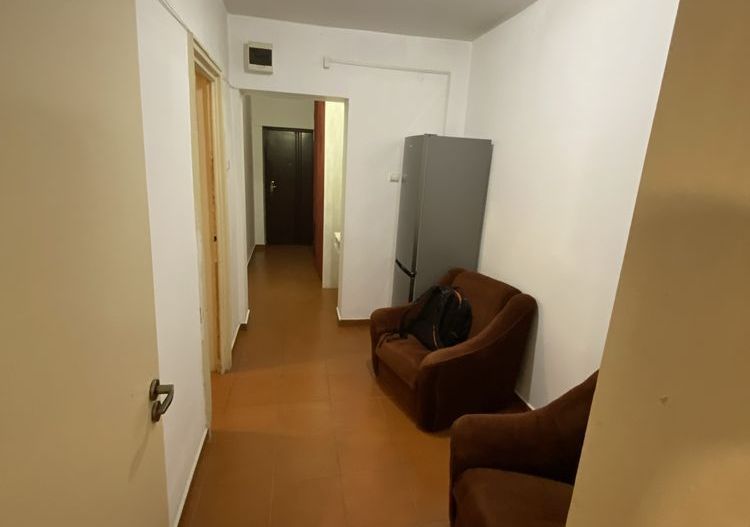 2 camere vis a vis AFI Cotroceni - parcare - proprietar - Poză 7