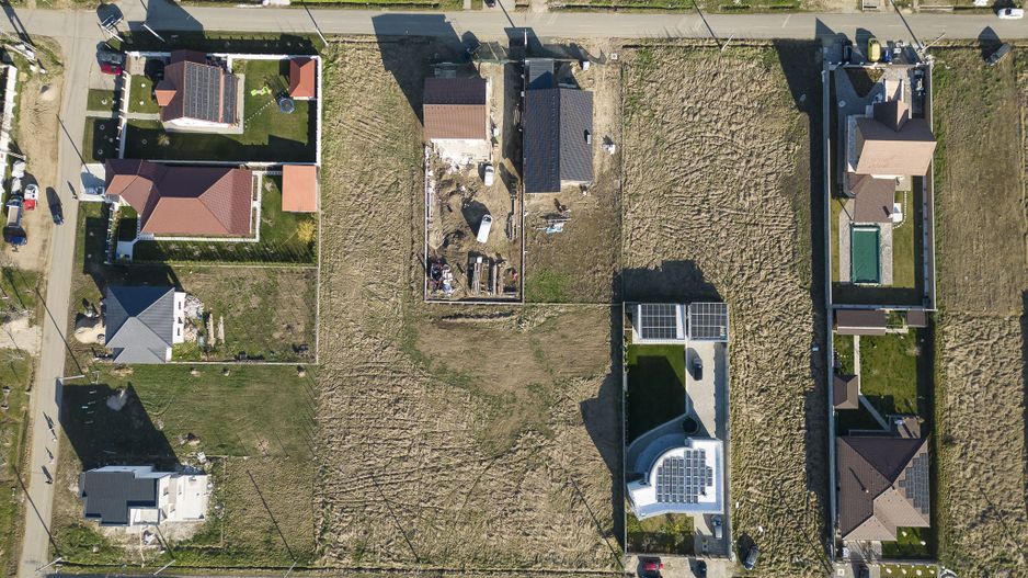 Teren 1.090mp, Livada - Poză 3