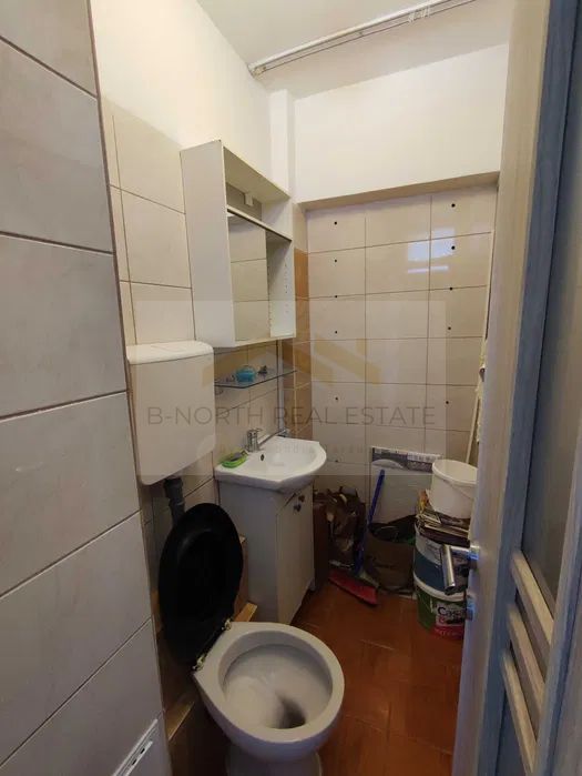 Apartament 3 camere de închiriat Apărătorii Patriei, ideal birou sau locuință - Poză 6