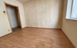 3 camere | Etaj 1 | 2 băi | 2 debarale | Decomandat | Zona Vitan - Poză 3