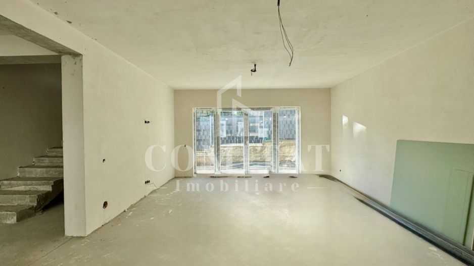 Casă de tip duplex | Stadiu semifinisat | 4 camere | Zona Câmpului - Poză 1