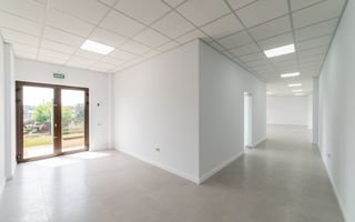Spațiu comercial generos – 160 mp – poziție premium pe Craiovei! - Poză 3