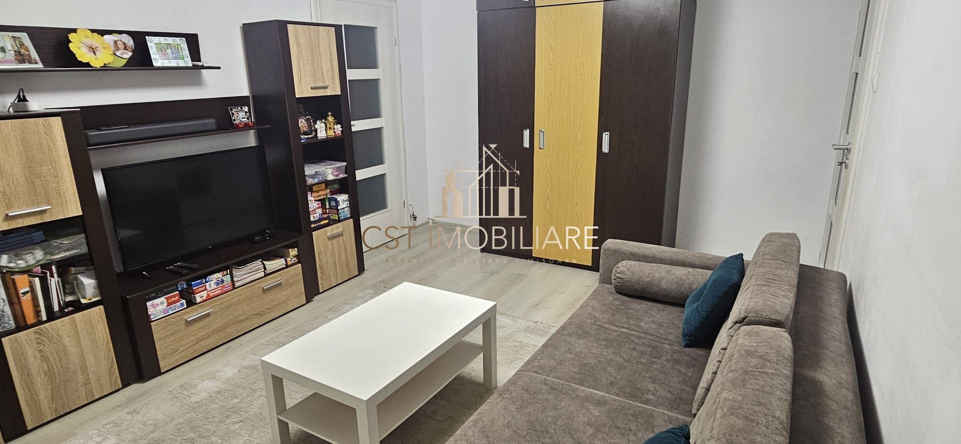 Zona Soarelui / Apartament cu 2 camere - Poză 1