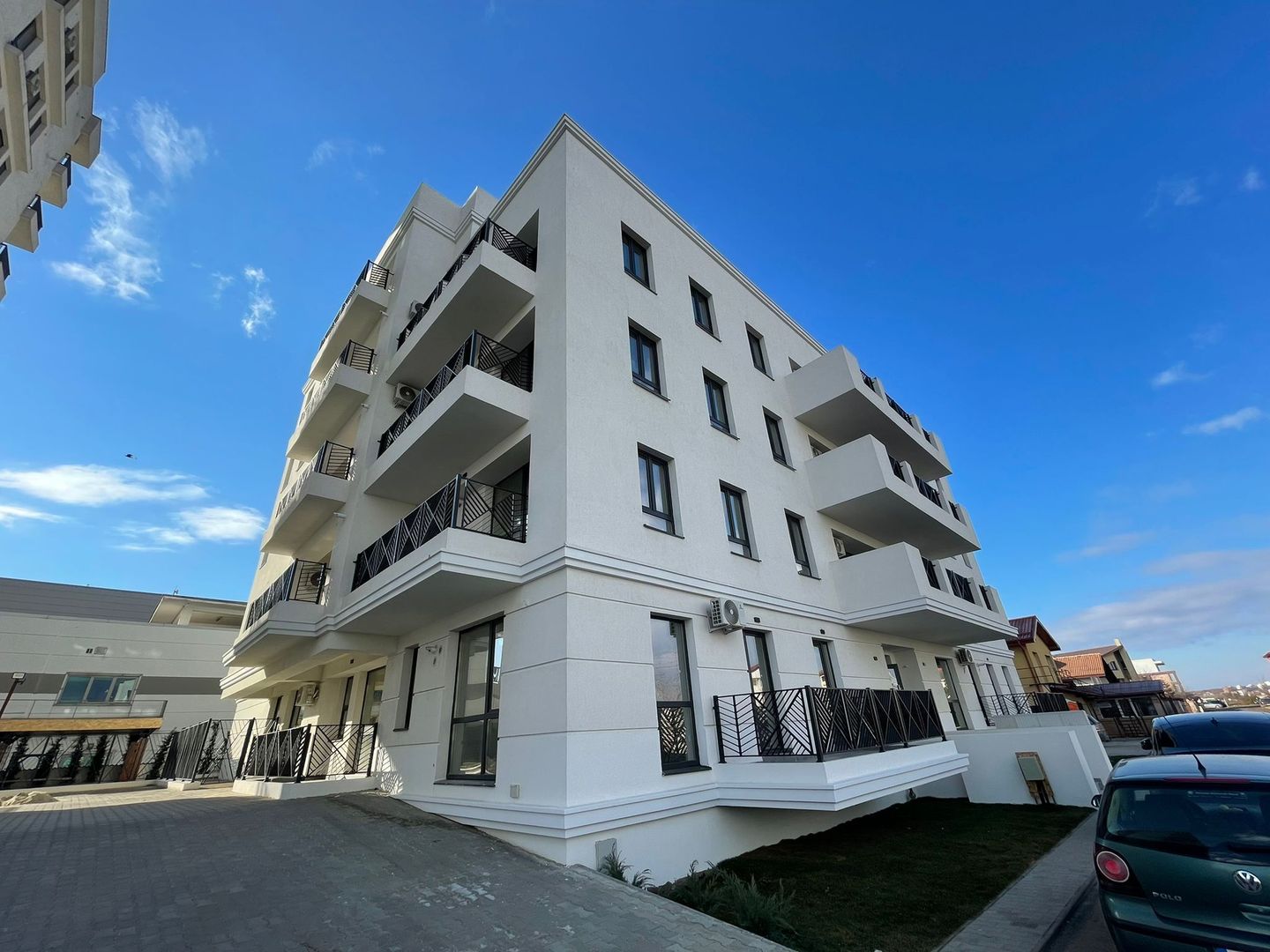 The Class Apartments 2 - Poză 3