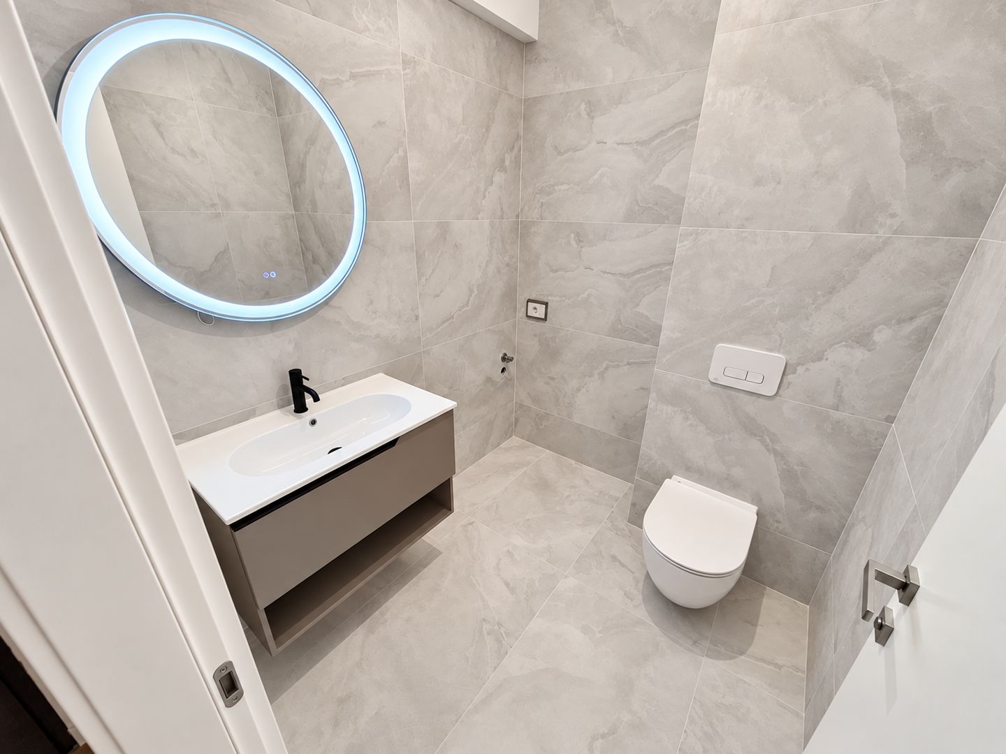 IANCU NICOLAE (Residence 5 Forest)- 3 camere, 3 bai, 2 parcari, LIBER! - Poză 14