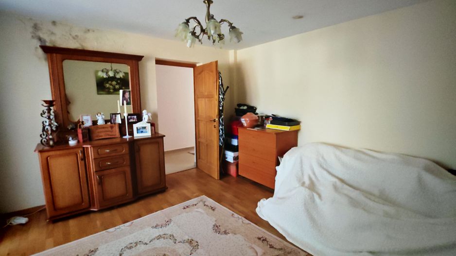 Apartament la casa + anexa gospodareasca, zona Blumana -Bartolomeu. - Poză 13