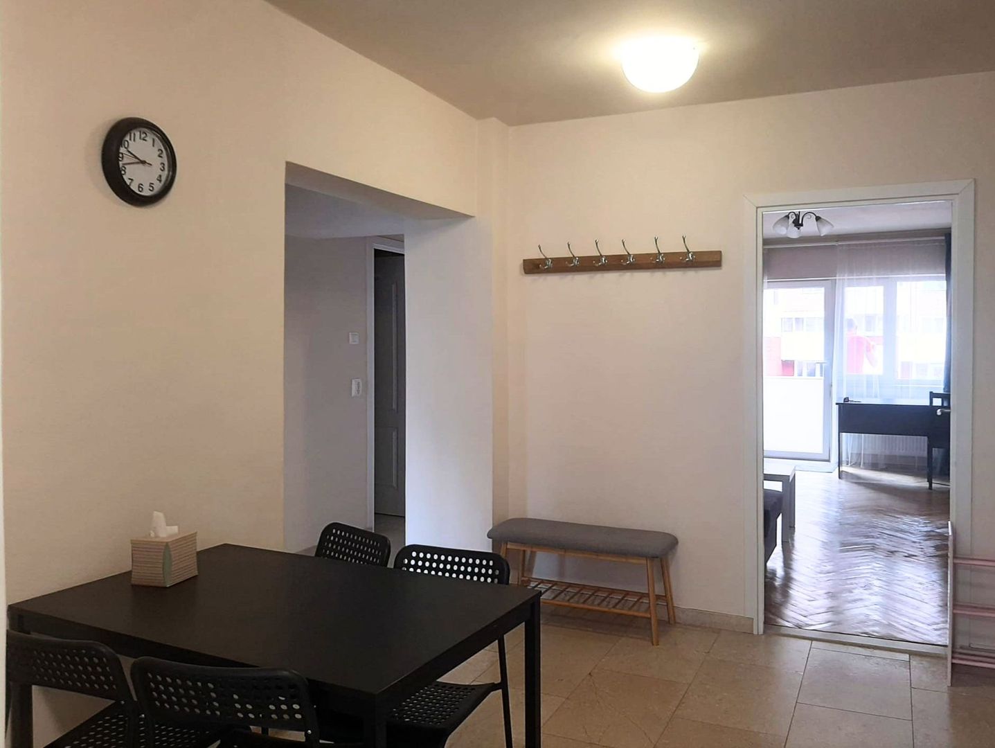Vanzare 3 camere complet renovat zona pietonala Racadau - Poză 18