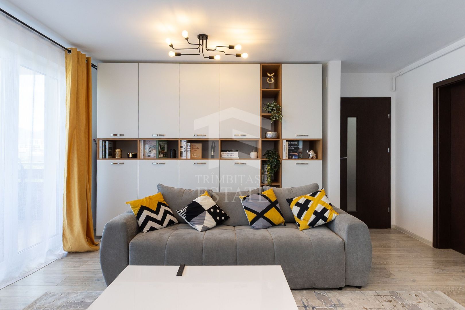 Urban | Coresi | Apartament 2 camere + loc de parcare si boxa - Poză 2