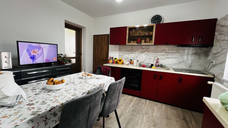 Casa 4 camere  complet renovata - Timisoara - Poză 5