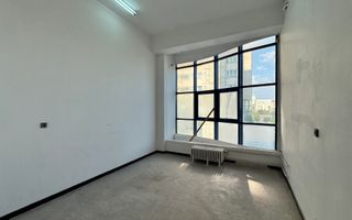 Spațiu comercial 493 mp utili | Locație centrală | Vizibilitate excelentă | - Poză 27