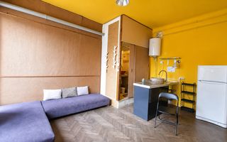 Oportunitate de investitie! Casa de vanzare in zona Andrei Muresanu! - Poză 4