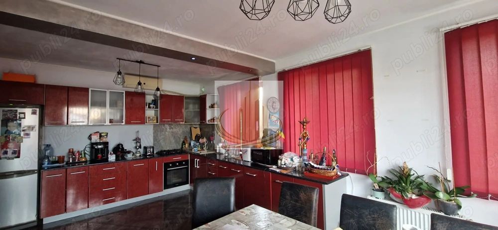 Vilă 6 camere | Piscină 6 m | 500 mp Teren | Fotovoltaice|Sacalaz - Poză 1