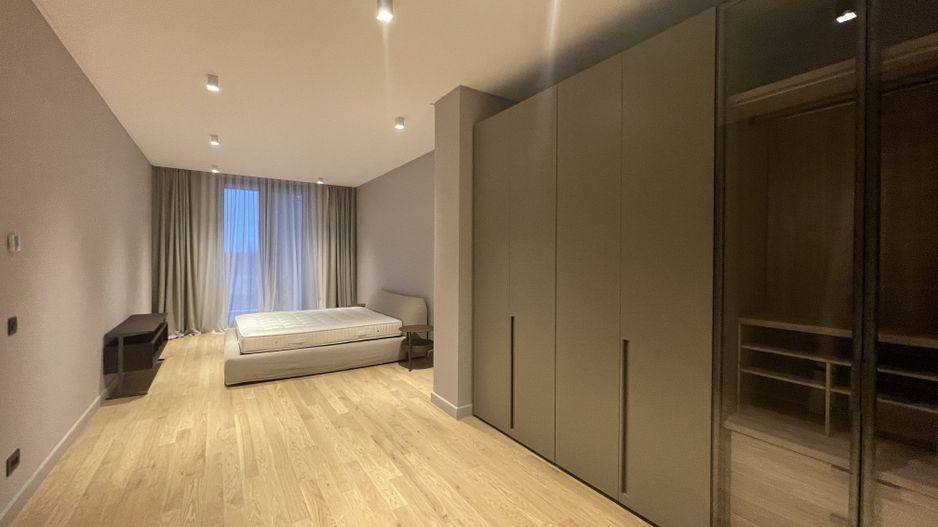 Unique Luxury Apartment | 4 Rooms | CITY VIEW - Poză 4