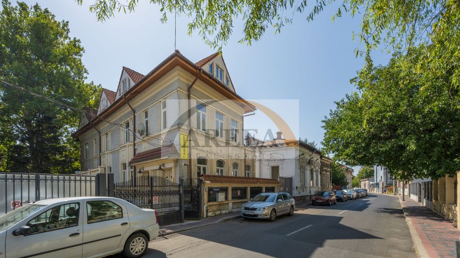 ULTRACENTRAL - Vilă UNICĂ și cu POTENȚIAL uriaș, o poveste de succes - Poză 40