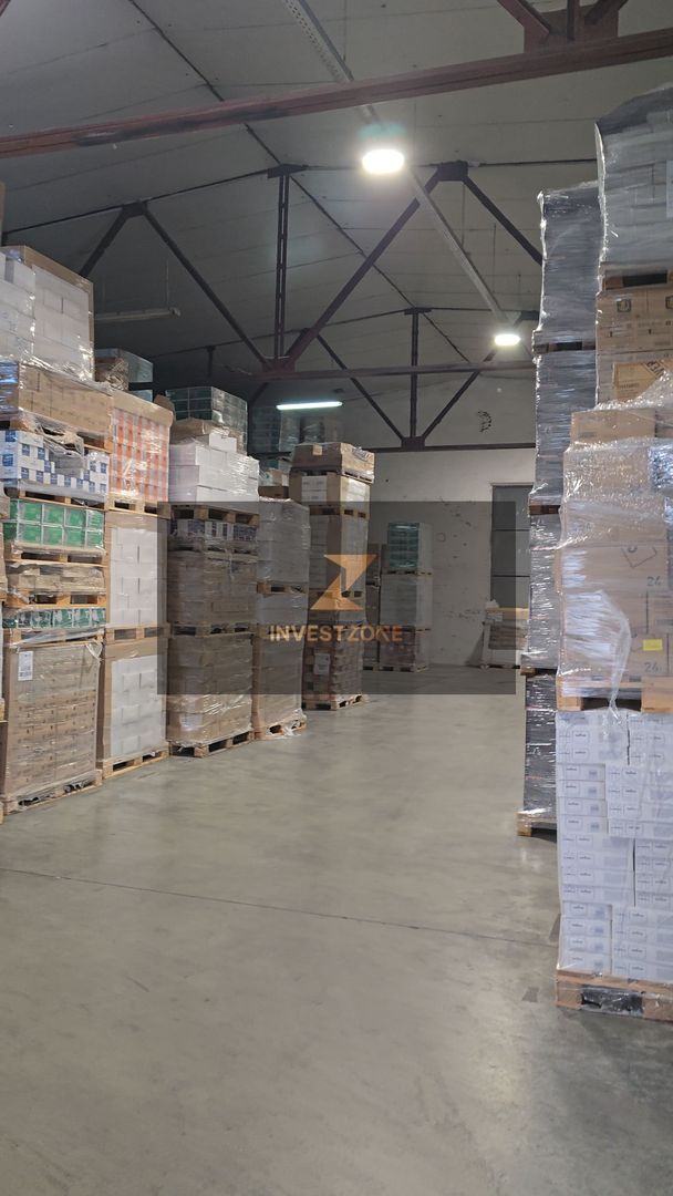 Vindem hala in Episcopia/Oradea - Poză 4