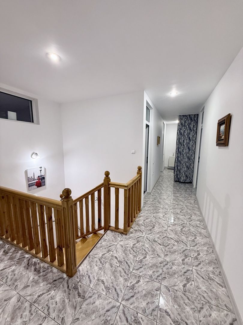 Vila în stil American - Total independentă energetic, garaj + terasă! - Poză 37