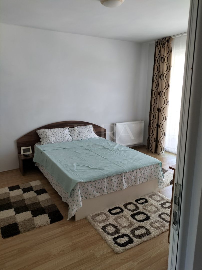Vand apartament situat in Floresti - Poză 4