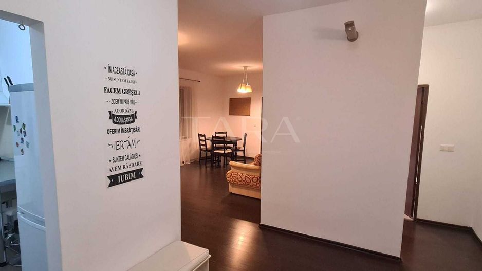 Vanzare apartament cu 2 camere, zona Primariei,  Apahida - Poză 2
