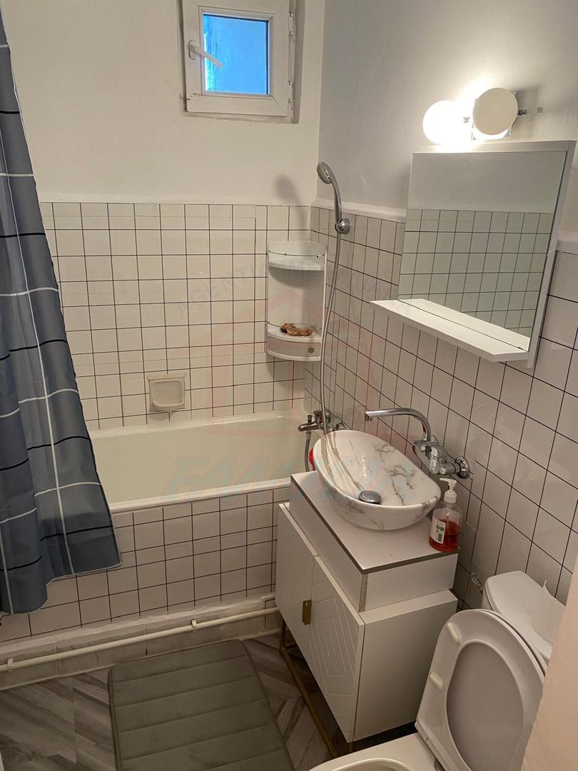 🏡 De închiriat – Apartament 2 camere, Zona Francezi - Poză 8