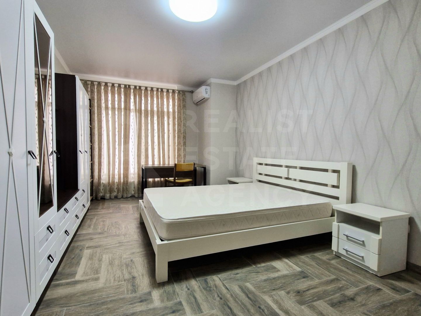 Chirie, apartament, 1 cameră, strada Cojocarilor, Centru - Poză 1
