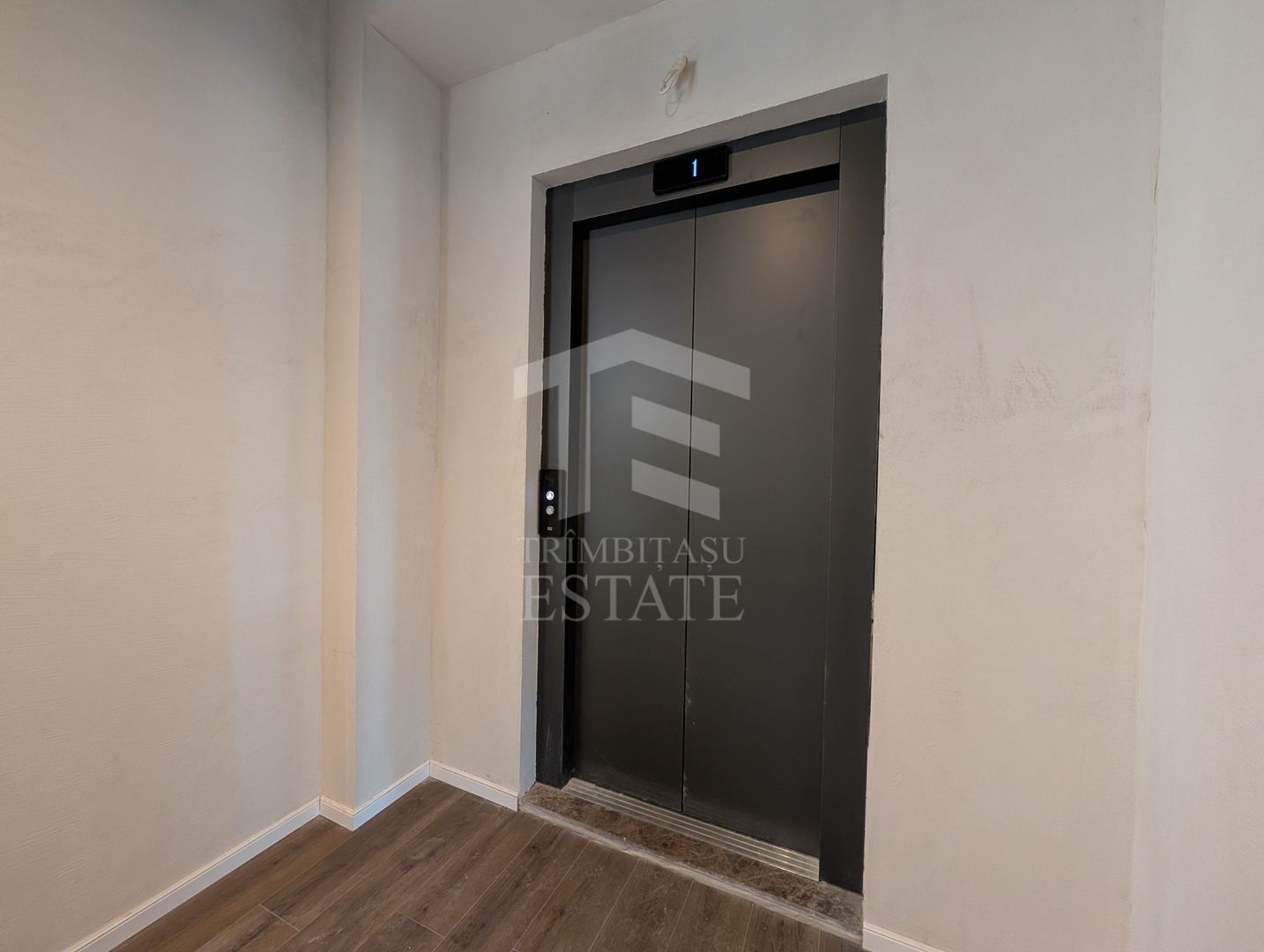Coworking modern în zona Cișmigiu – 3 birouri de închiriat - Poză 60