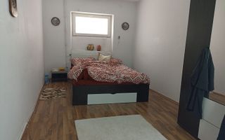 SOLD / VANDUT Casă / Vilă cu 5 camere de vânzare în zona Km 5 - Poză 2