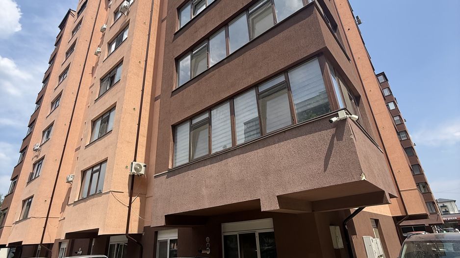 Garsonieră dublă 39mp- living + dormitor + balcon mare - Etaj 1 - Poză 12