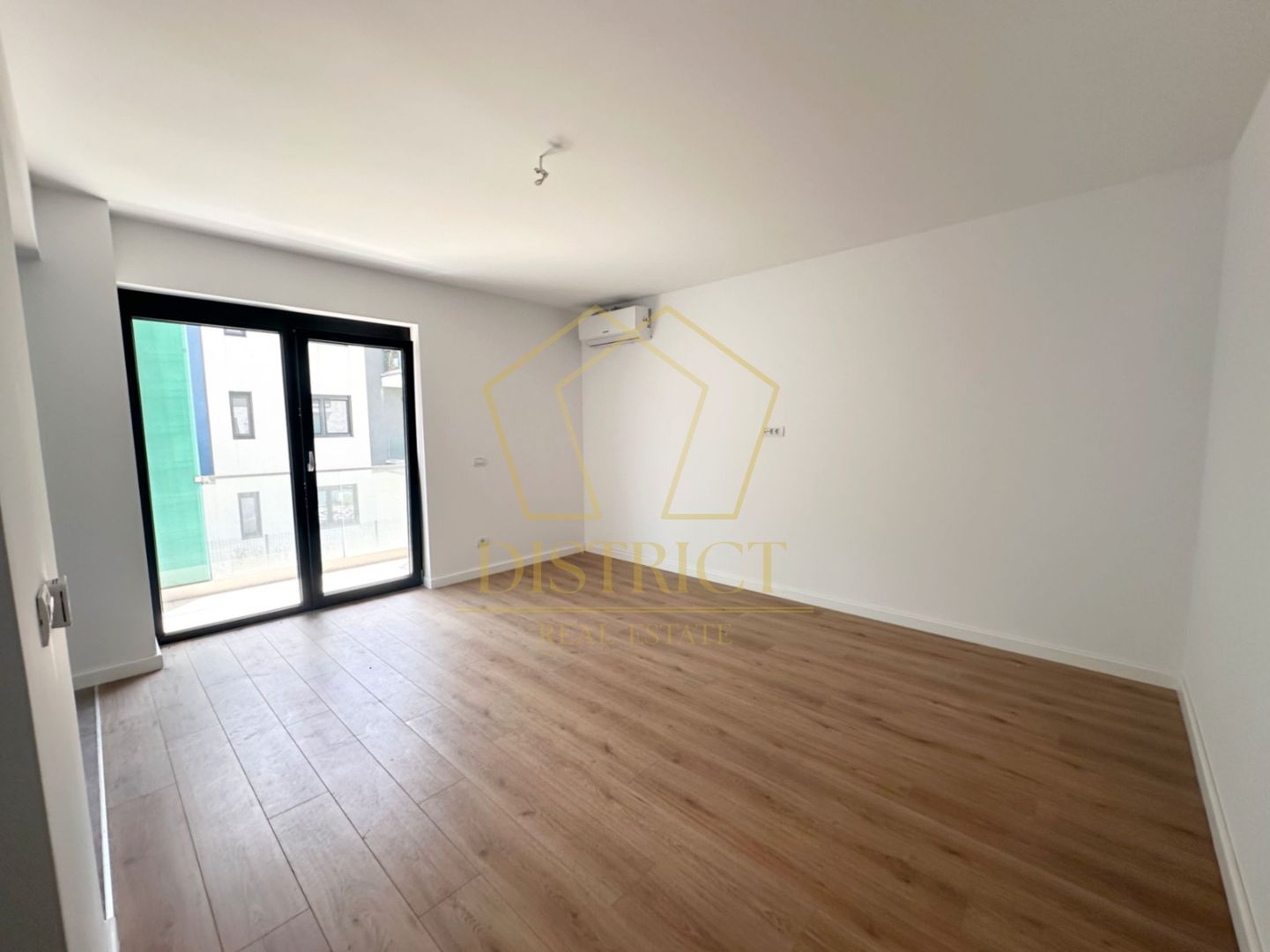 Apartament cu 2 camere | Aradului - Poză 4