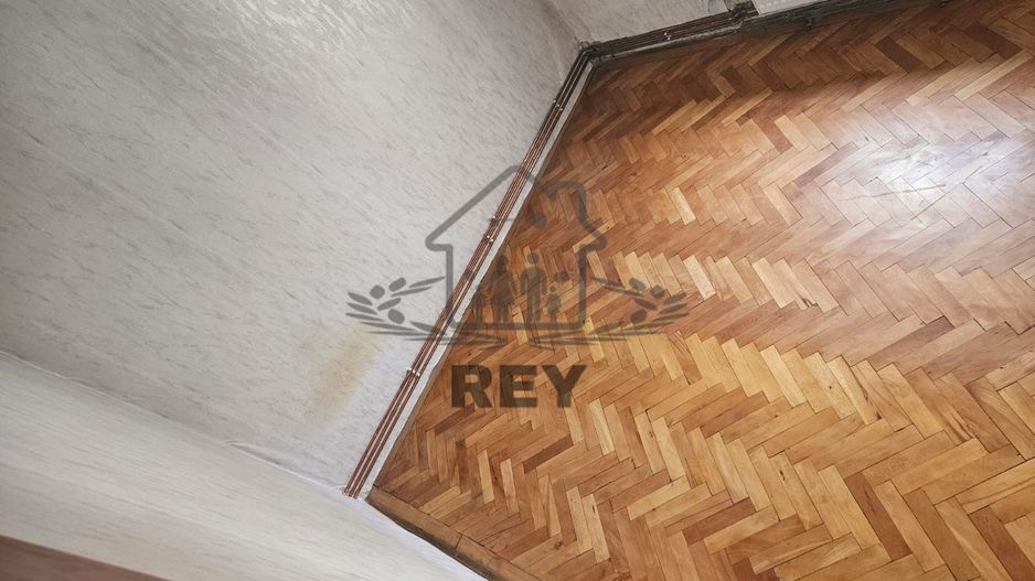 Ap 2 camere semidecomandat zona Bd. Mihai Viteazu/DE RENOVAT - Poză 13